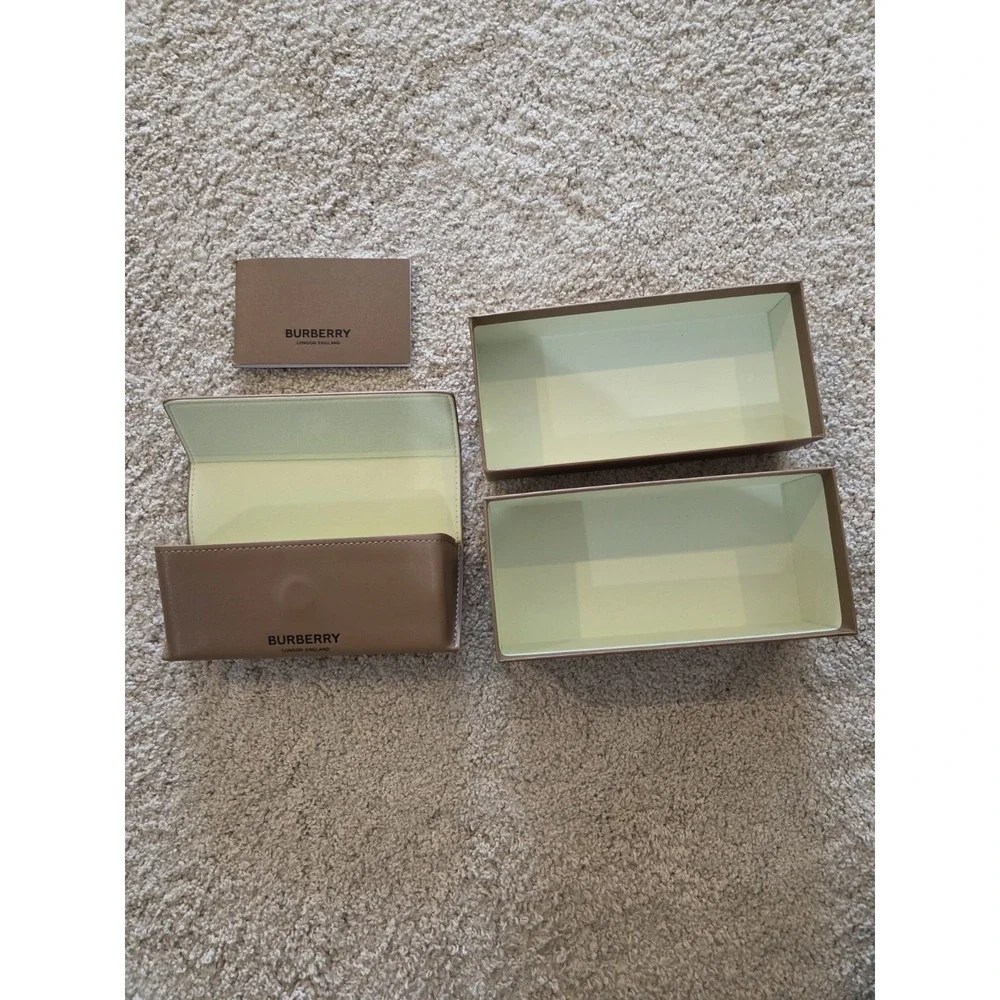 Burberry Brown Hard Case for Glasses/Sunglasses, Unisex, w/ Box and Card